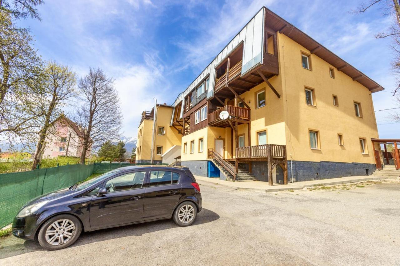 Apartman Hugo Veľký Slavkov Eksteriør bilde
